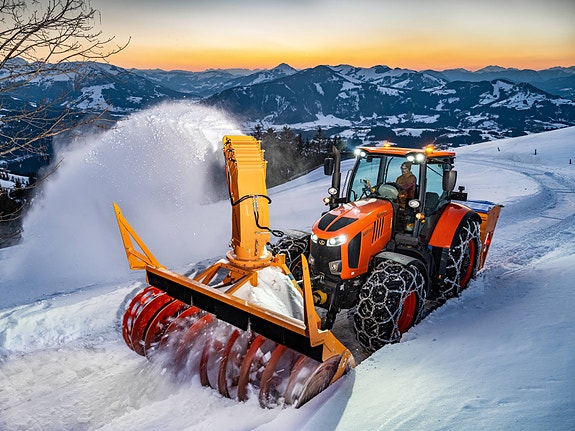 Kubota M7-174 KVT 9 of 17