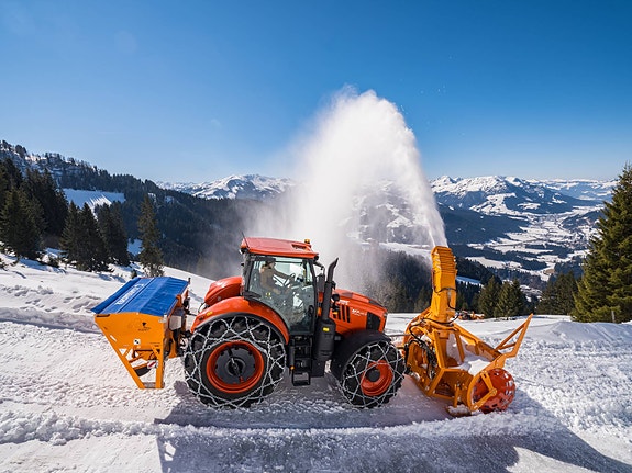 Kubota M7-174 KVT 10 of 17