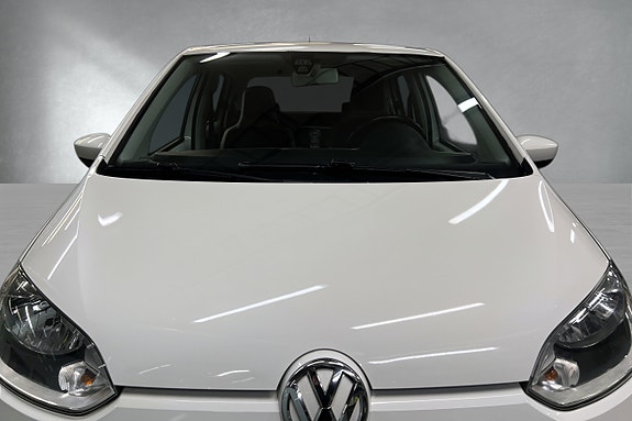 Volkswagen UP! 11 of 16