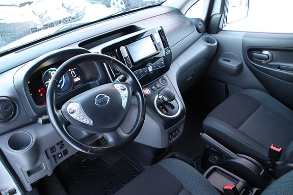 Nissan e-NV200 11 of 28