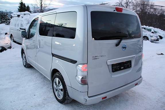 Nissan e-NV200 7 of 28
