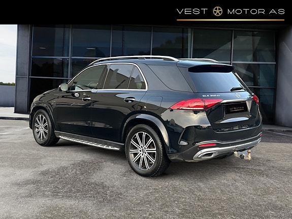 Mercedes-Benz GLE350 de 5 of 5