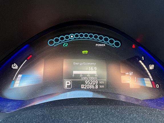 Nissan Leaf 18 of 30