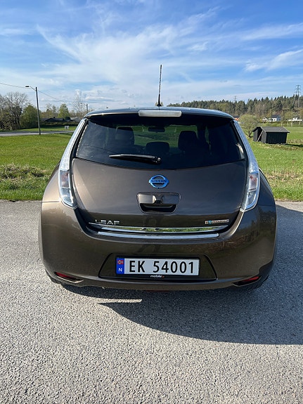 Nissan Leaf 16 of 30