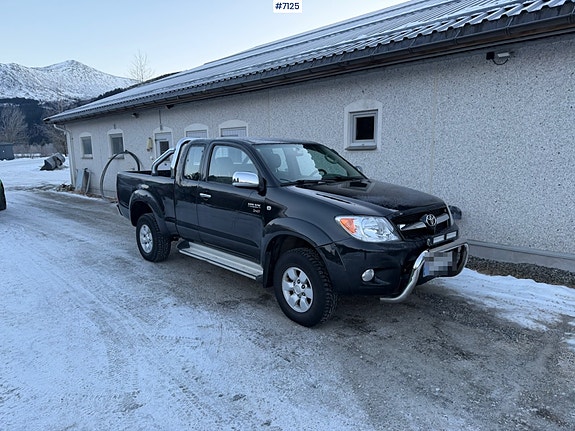 Toyota HiLux