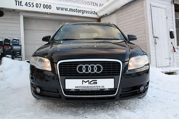 Audi A4 2 of 23