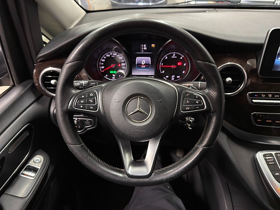 Mercedes-Benz V-Klasse 9 of 30