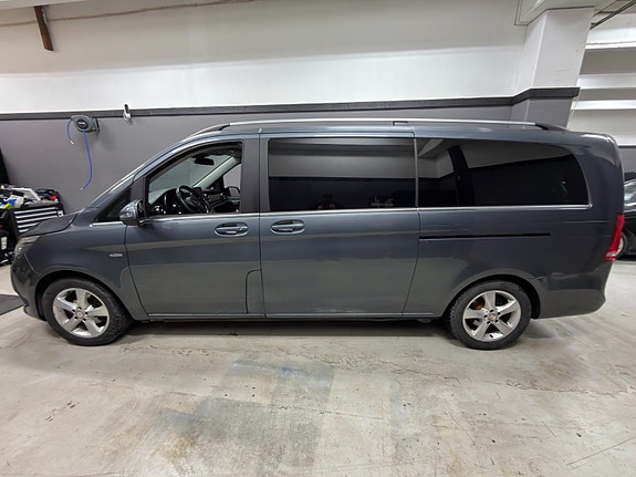 Mercedes-Benz V-Klasse 3 of 30