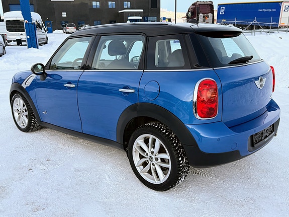 MINI Countryman Cooper D 4 of 5