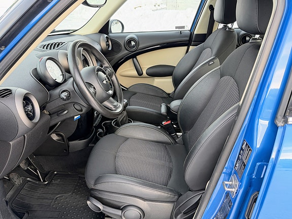 MINI Countryman Cooper D 5 of 5
