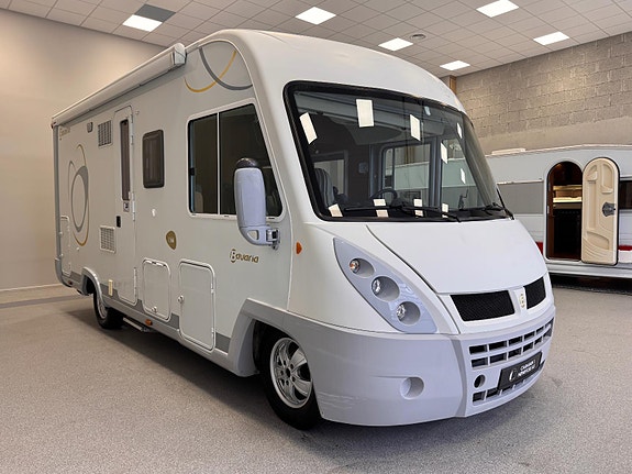 Pilote Bavaria I066XED 3.0l 157hk / R.Kamera / Dusj / Køye / TV / Solcelle