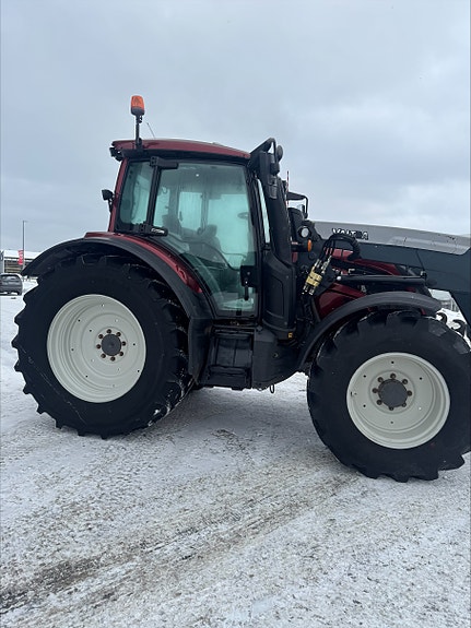 Valtra N174D 2017, kr 749 000,-