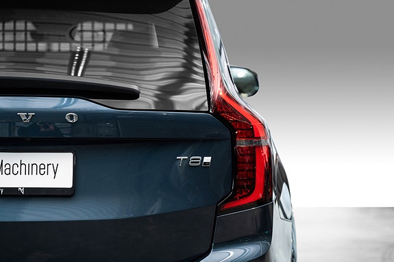Volvo XC90 5 of 28