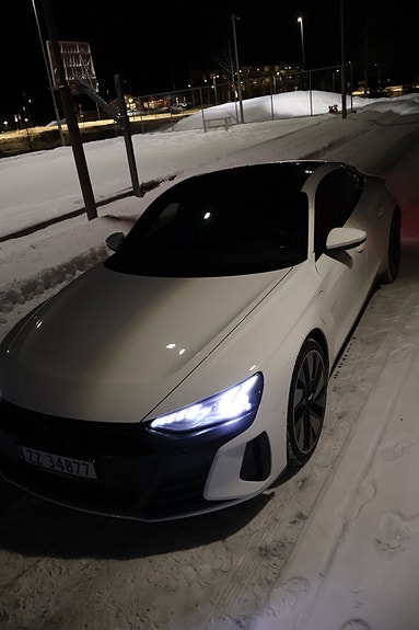 Audi e-tron GT 20 of 30