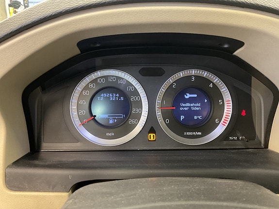 Volvo XC70 15 of 30