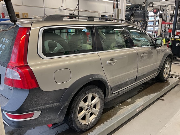 Volvo XC70 7 of 30