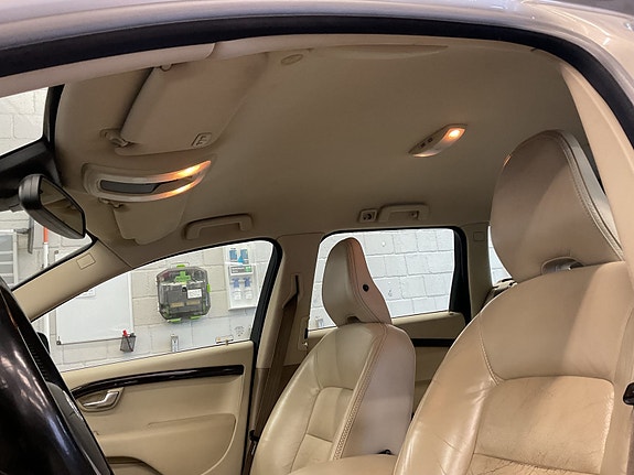 Volvo XC70 20 of 30