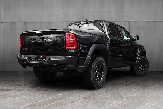 Dodge RAM 2 of 5