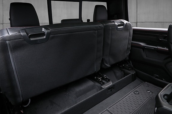 Dodge RAM 9 of 30