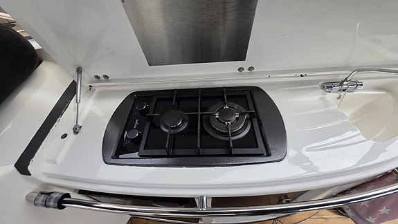 Sunseeker Portofino 46 | Oppgradert | Skipsregistrert | Litium | Thruster F&B 11 of 27