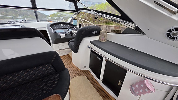 Sunseeker Portofino 46 | Oppgradert | Skipsregistrert | Litium | Thruster F&B 10 of 27