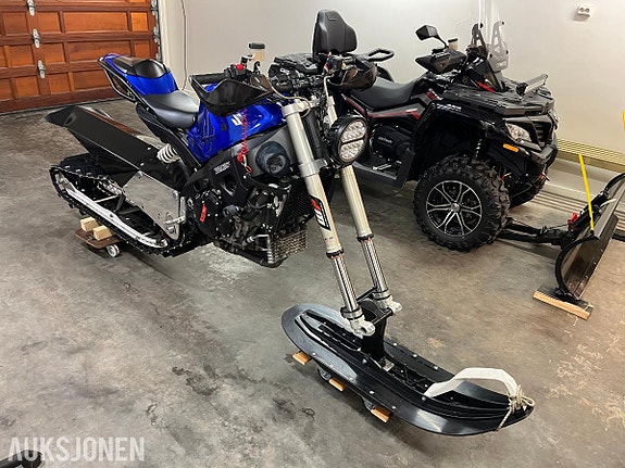Suzuki GSXR 1000 SNOWBIKE !! 5 of 11
