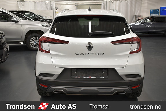 Renault Captur 5 of 8