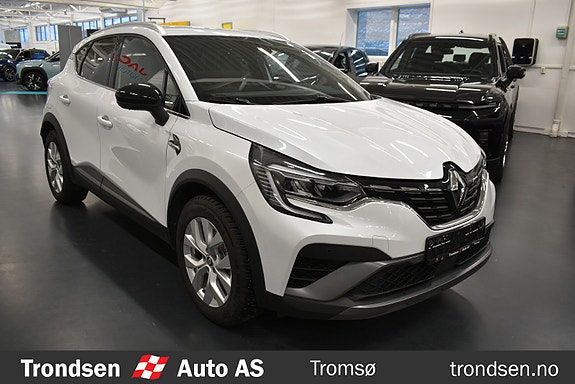 Renault Captur 2 of 8