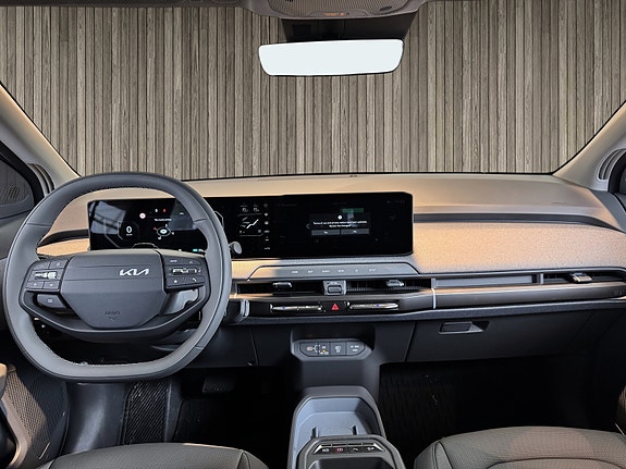 Kia EV3 5 of 5
