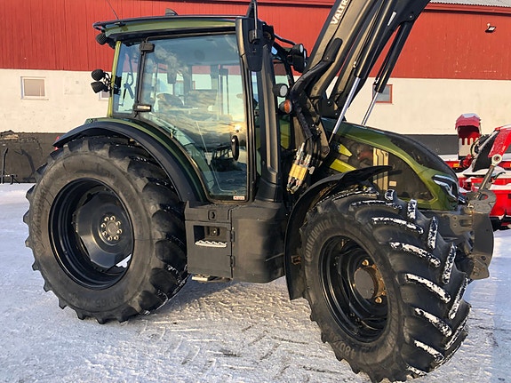 Valtra G135VST med GPS 2020, kr 950 000,-