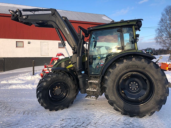 Valtra G135VST med GPS 2020, kr 950 000,-