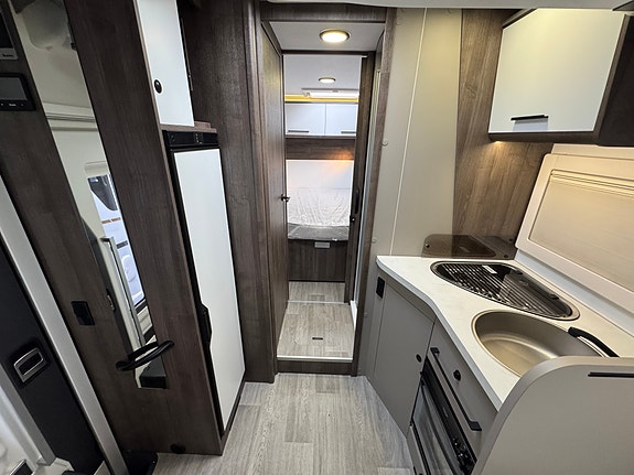 Benimar Tessoro 497 | Solcelle | Lithium | 165HK | Ad.Cruise 16 of 25
