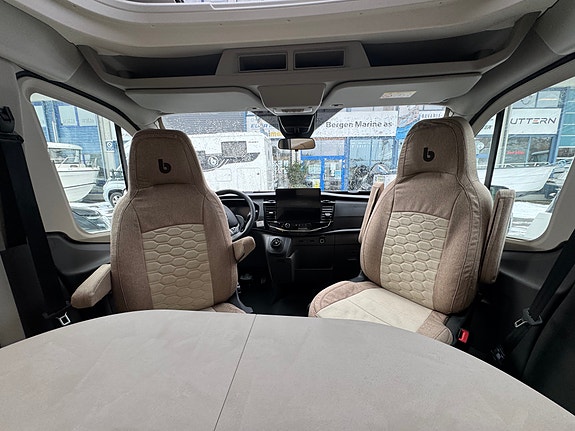 Benimar Tessoro 497 | Solcelle | Lithium | 165HK | Ad.Cruise 20 of 25
