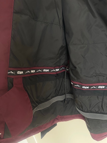 Product image 9 of 10