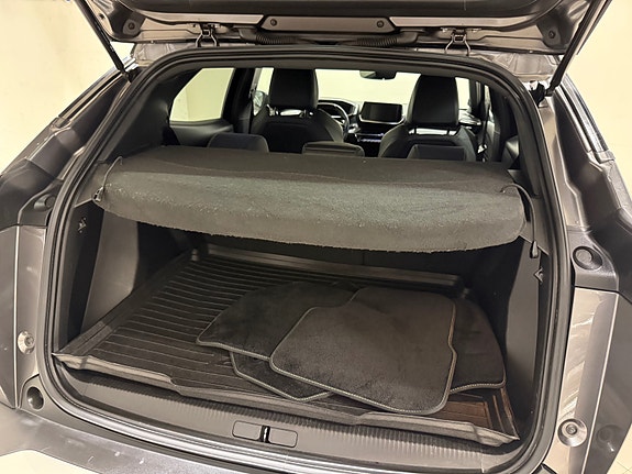 Peugeot 2008 18 of 30