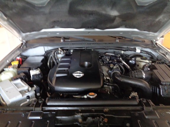 Nissan Pathfinder 8 of 18