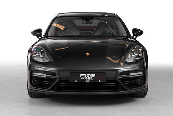 Porsche Panamera 2 of 5
