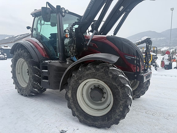 Valtra T174D Meget godt utstyrt! 2020, kr 1 150 000,-
