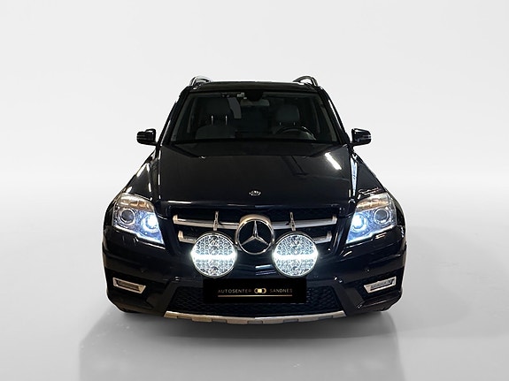 Mercedes-Benz GLK 2 of 5