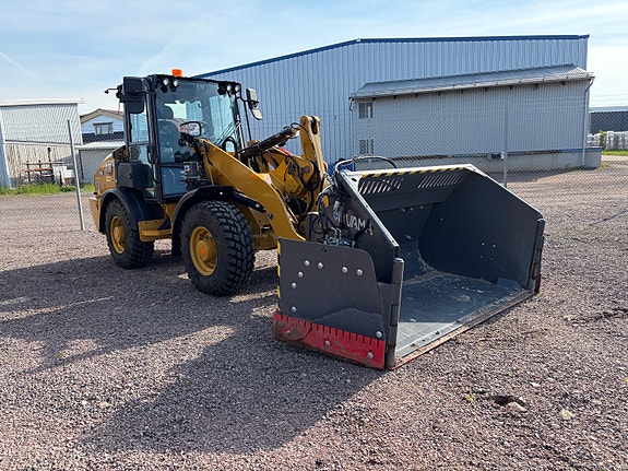 Cat 906 Next Gen / Klaffskopa 2 of 7