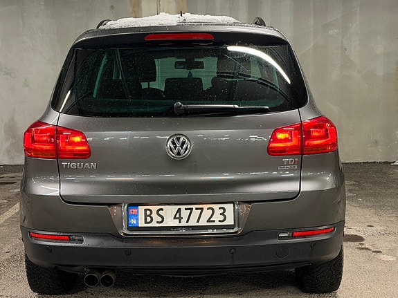 Volkswagen Tiguan 8 of 19