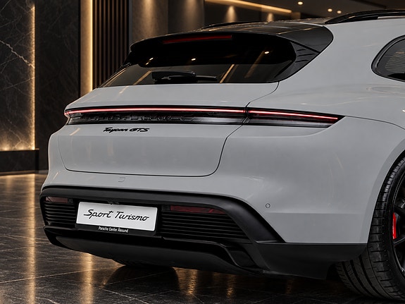 Porsche Taycan GTS 7 of 30