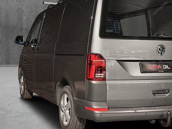 Volkswagen Transporter 11 of 21