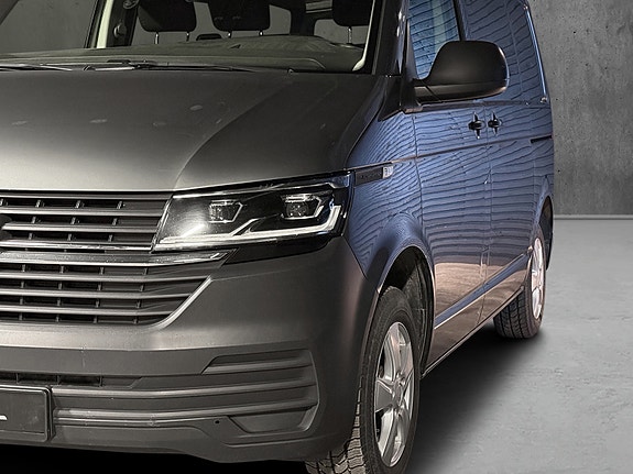 Volkswagen Transporter 4 of 21