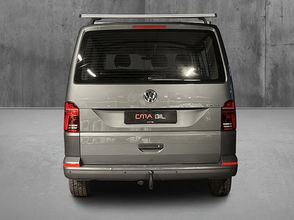 Volkswagen Transporter 9 of 21