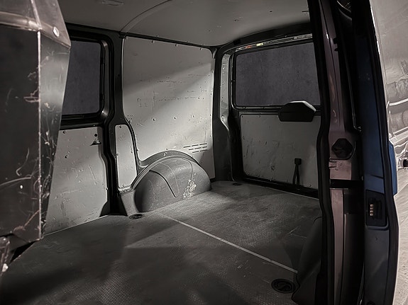 Volkswagen Transporter 21 of 21