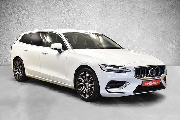 Volvo V60 3 of 5