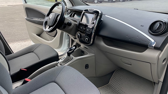 Renault Zoe 12 of 23