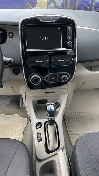 Renault Zoe 14 of 23