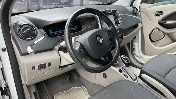 Renault Zoe 13 of 23
